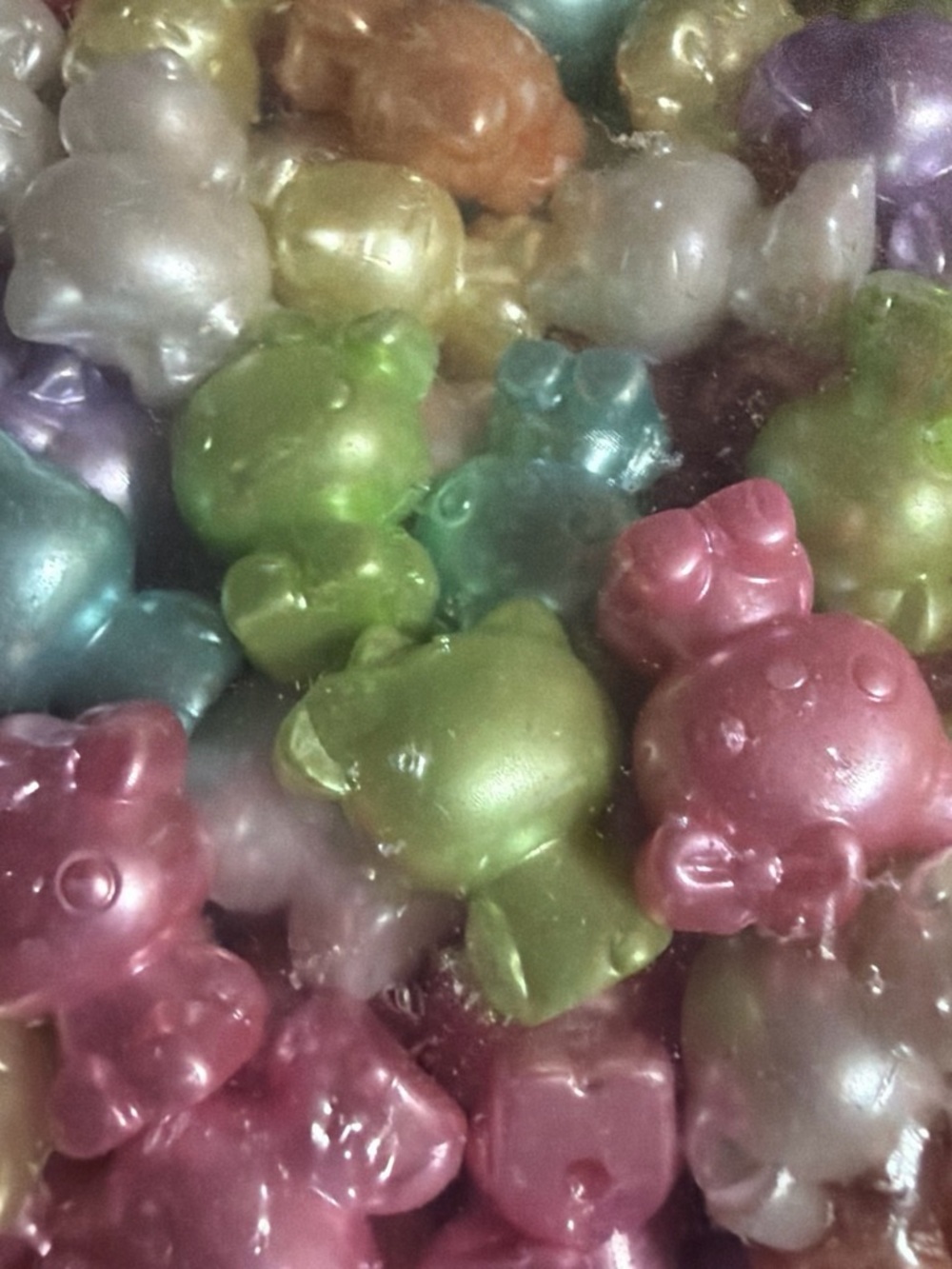 Lot of 20 Hello Kitty Colorful 1 inch beads.